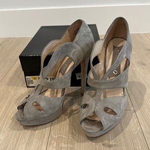 Light grey suede boutique 9 heels
